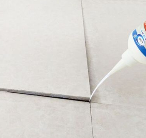 甘井子瓷砖空鼓维修公司分享卫生间瓷砖脱落的原因可能有以下几点
